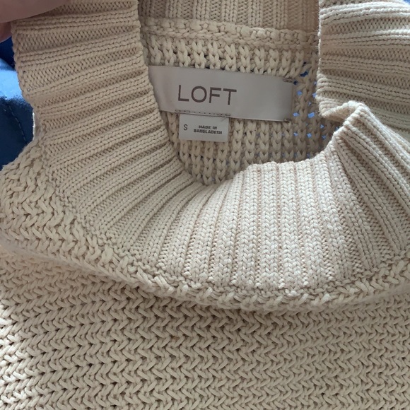 Loft small sweater tank top - Picture 2 of 3